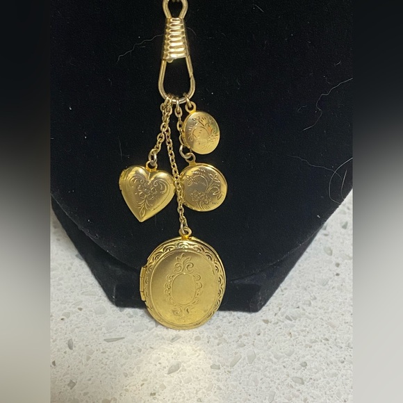 (SOLD) - Picture 3 of 6